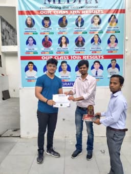 Medha — Best Coaching Centre in Noida for IIT-JEE | NEET | Foundation Coaching (6th-12th) in Sector 116 Noida