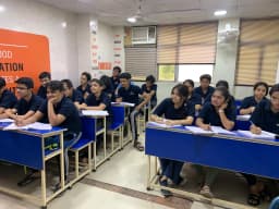 APEX INSTITUTE INDIRAPURAM - IIT-JEE , NEET, CLASS IX-XII MATHS, SCIENCE, PHYSICS CHEMISTRY BIOLOGY