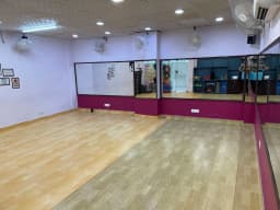 DtF studio branch 119, Noida