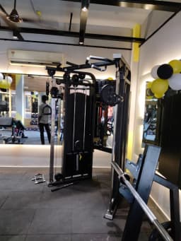 COMMANDO FITNESS